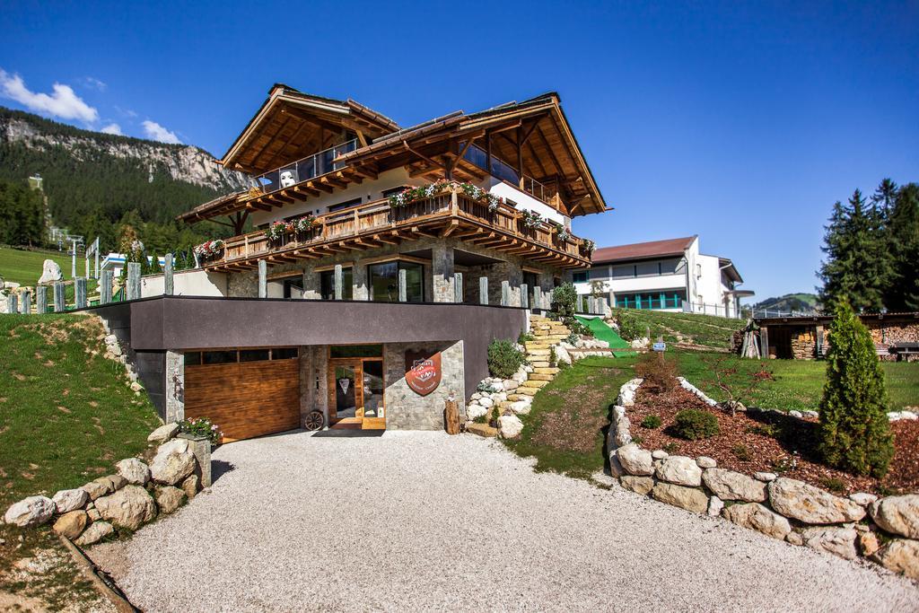 Chalet Stefan - Apartments 라 비야 외부 사진