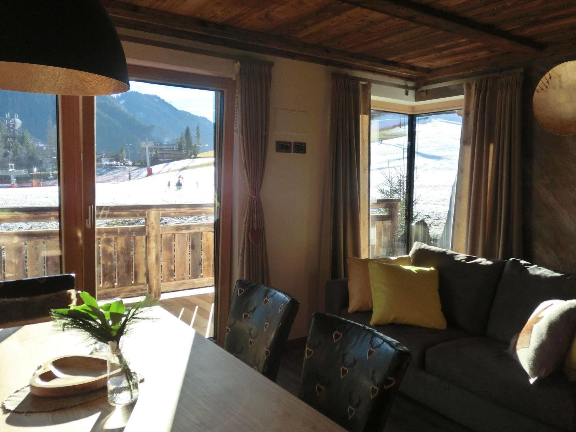 Chalet Stefan - Apartments 라 비야 외부 사진